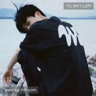 罗璨